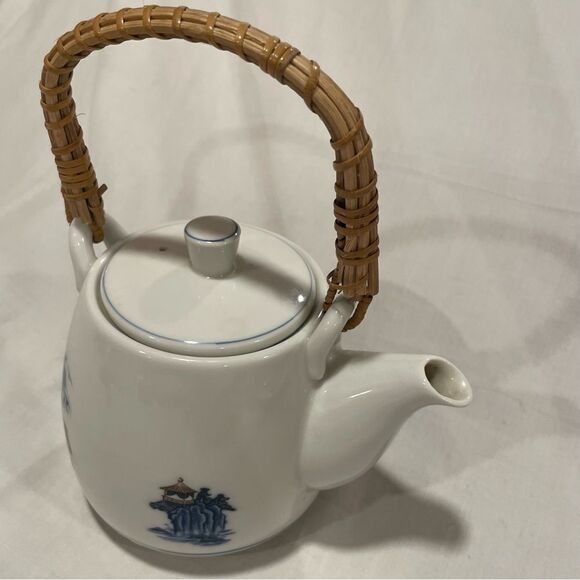 Vintage Japanese Porcelain 4.5" Teapot with Rattan Handle - Picture 6 of 15